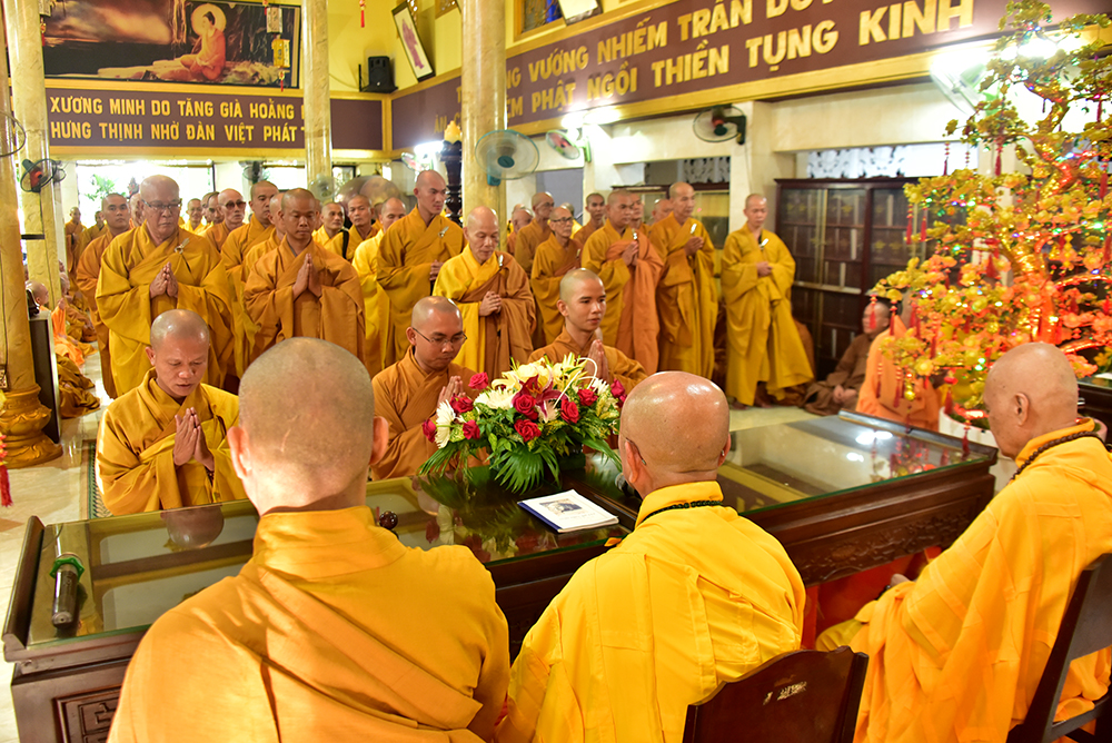 Phật Giáo Quận 12 Tác Pháp Đối Thú An Cư.