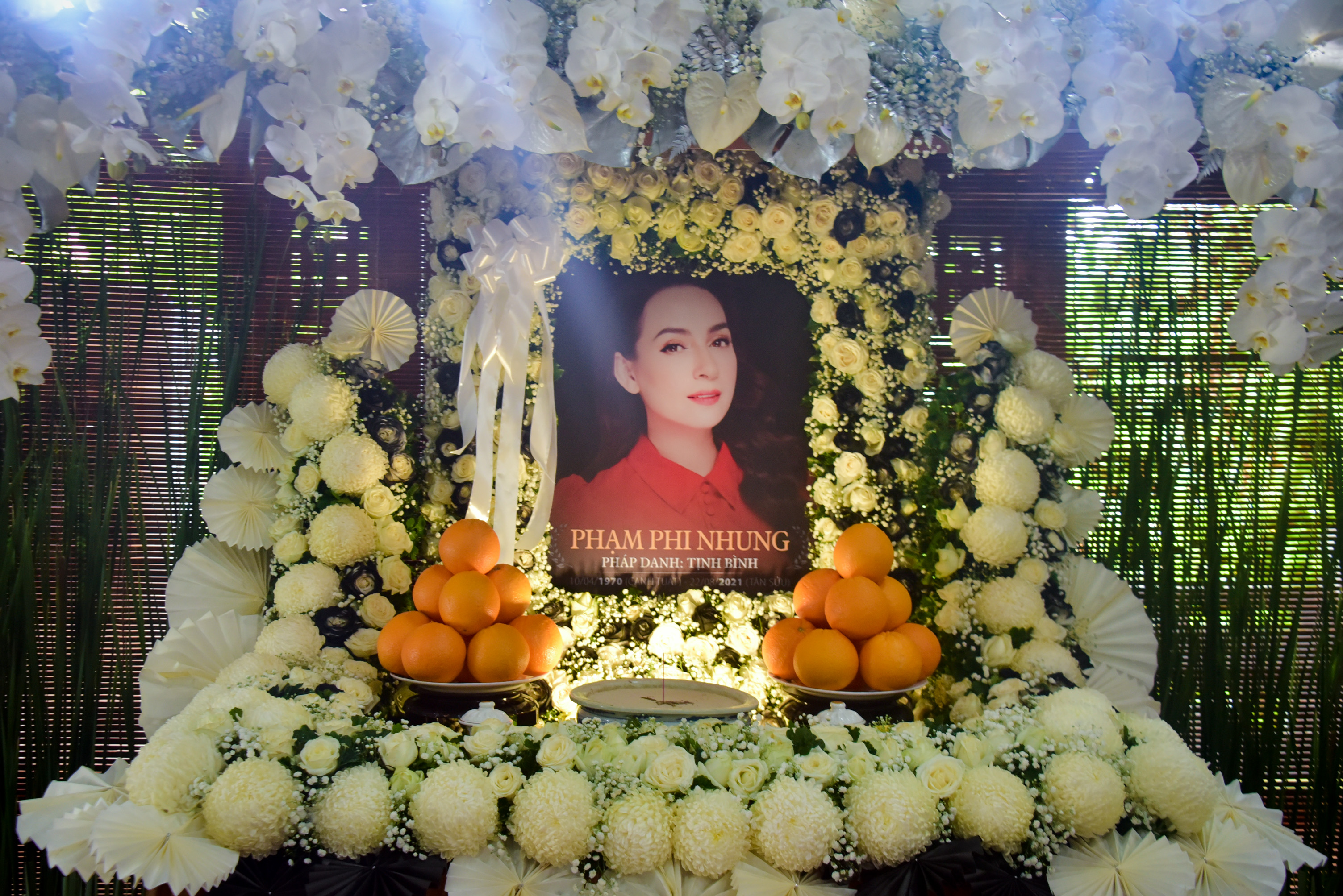 TP. HCM: Lễ Sơ thất Cố nghệ sĩ Phi Nhung và cầu siêu các nạn nhân tử vong vì dịch bệnh COVID-19