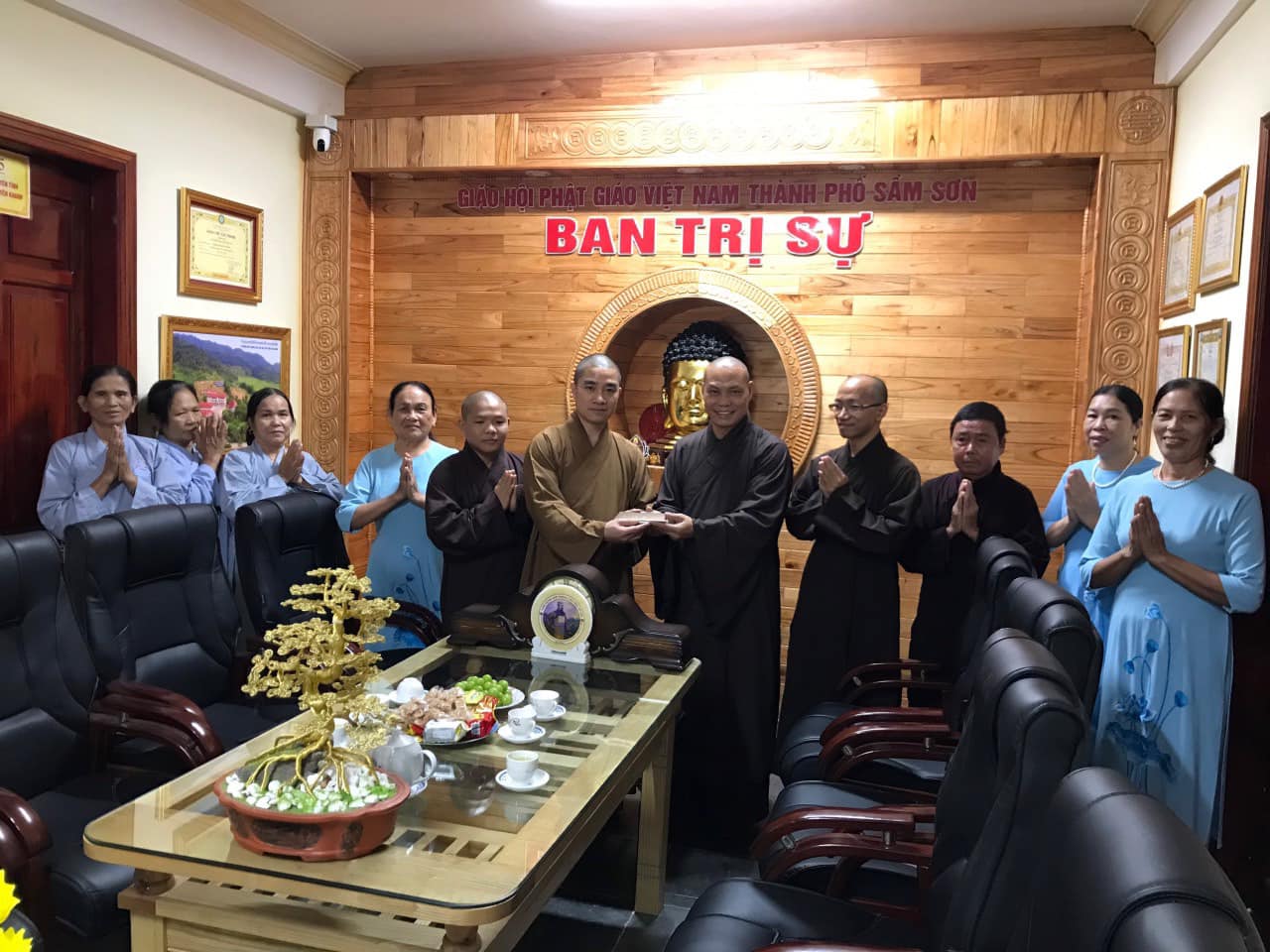 Thầy Trí Chơn cúng trường hạ và về thăm chùa Khánh An - Thiên Vương, Thanh Hoá. 