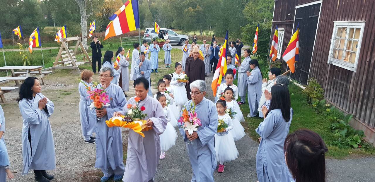Lễ An Vị Phật tại Phật đường Tây Thiên - Thụy Điển, kết thúc chuyến hoằng pháp 8 quốc gia châu Âu của Thầy Trí Chơn